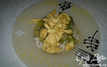 Рецепт Рис с курицей в стиле карри и овощи на пару