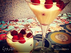 Десерт с маскарпоне и ягодами