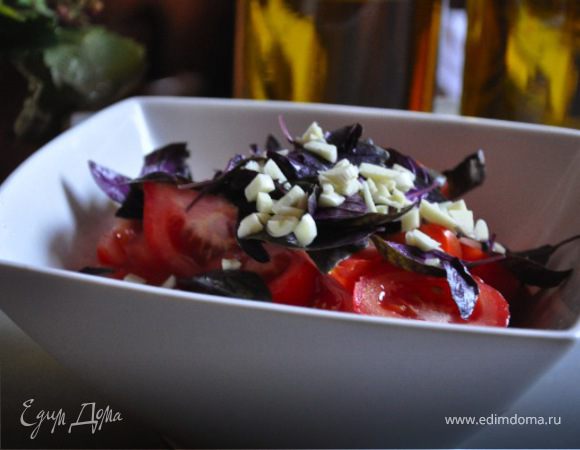 салат из помидор с базиликом и медом рецепт | Дзен