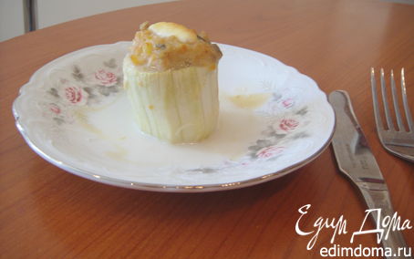 Рецепт Фаршированные курицей и грибами кабачки с бальзамическим соусом