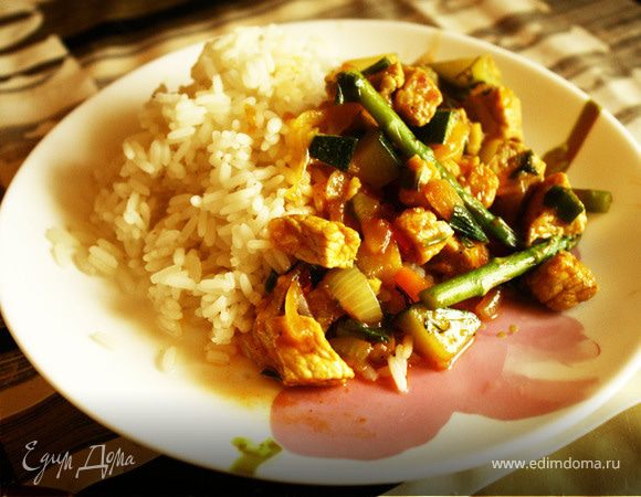 Рис с мясом и овощами на сковороде — рецепт с фото пошагово