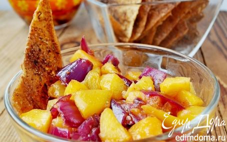 Рецепт Персиковая сальса+чипсы из лаваша со специями