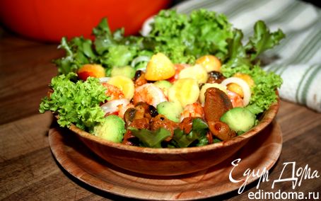 Рецепт Фруктовый салат с копчеными мидиями и креветками