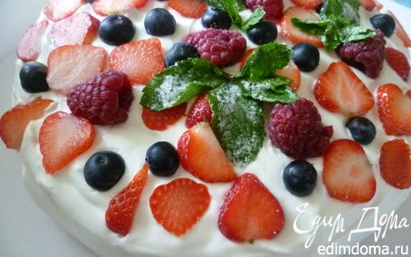Рецепт Легкий тортик со сливками и фруктами