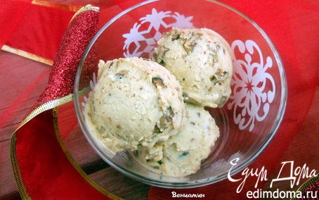 Рецепт Имбирное мороженое с карамелизированным пеканом