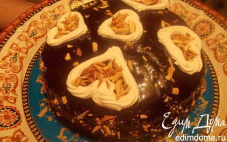 Рецепт Шоколадно-ореховый торт с безе