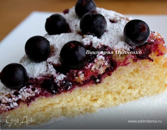 Пирог с клубникой в мультиварке: простой рецепт от SHUBA — Шуба