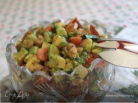 салат с семгой и авокадо