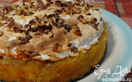 Рецепт Лимонное пирожное "Софи Лорен" с грецкими орехами, изюмом и безе