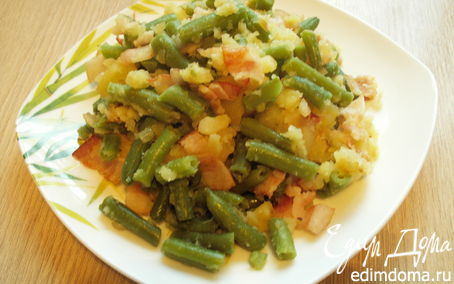 Рецепт Теплый салат с беконом и стручковой фасолью