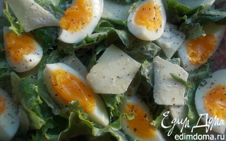 Рецепт Зеленый салат с яйцом и козьим сыром