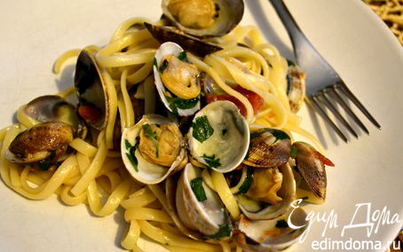 Рецепт Паста с моллюсками ("морскими черенками") (Linguine alle vongole)