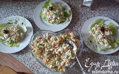 Рецепт Легкий салат из курицы с йогуртовой заправкой