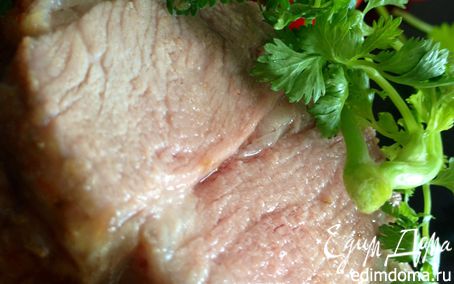 Рецепт Запеченная свиная вырезка в имбирно-розмариновой заправке