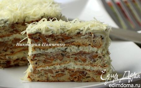 Рецепт Закусочный бисквитный торт с лисичками, творожным кремом и сыром Джюгас