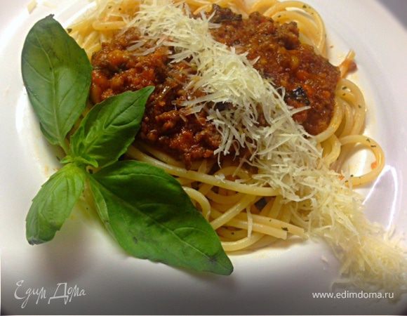 Спагетти болоньезе с фаршем