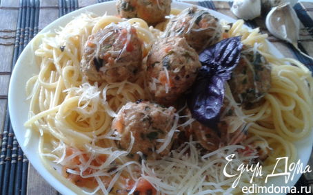 Рецепт Спагетти с фрикадельками из шпината и цукини