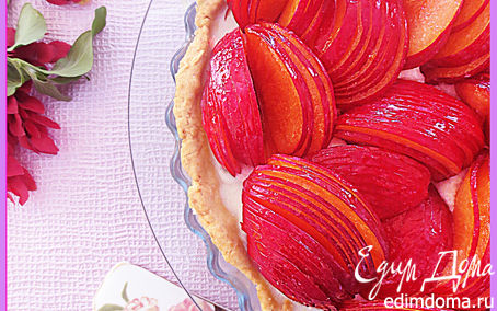 Рецепт Тарт с манным пудингом и персиками (нектаринами)