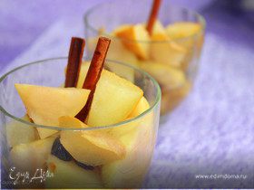 Яблочно-грушевый десерт с корицей