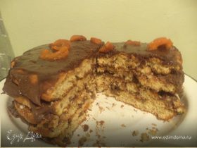 Торт "Королевский" с грецкими орехами, изюмом и курагой