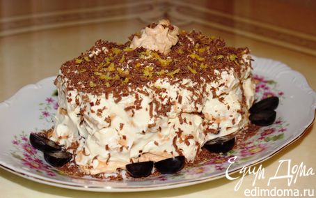 Рецепт Меренговый торт с маскарпоне и виноградом
