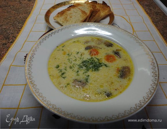 Сырный суп с курицей и плавленым сыром