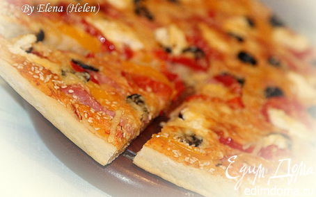 Рецепт Пицца с ветчиной, перцем и творожным сыром