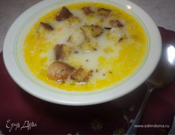 Овощной суп с плавленым сыром и рисом на обед