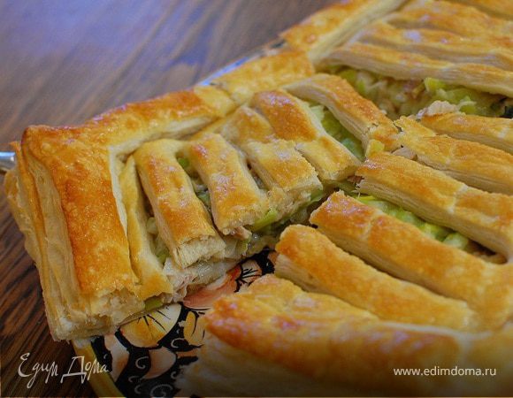 Пирог с курицей, зеленым луком и сыром — рецепт с фото