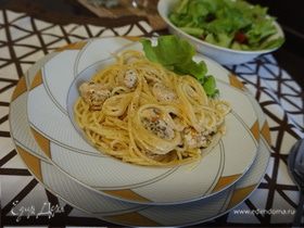 Спагетти с индейкой и творожным сыром
