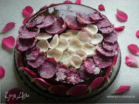 Торт ''Десертная Роза'' с засахаренными цветами