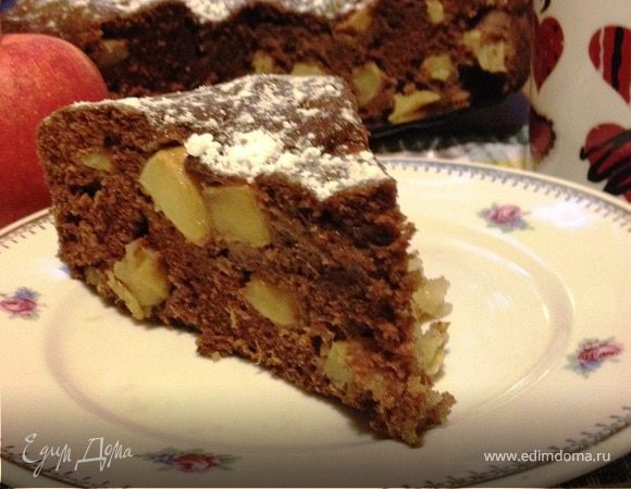Шоколадный пирог с яблоками "Баба Яга"