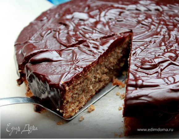 Арахисовый торт в шоколадной глазури