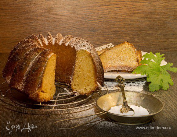 Греческий масляный кекс с ароматом герани