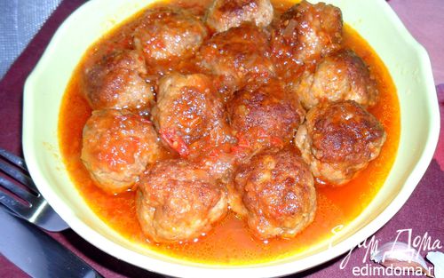 Рецепт Тефтели по-домашнему с шалфеем в томатном соусе
