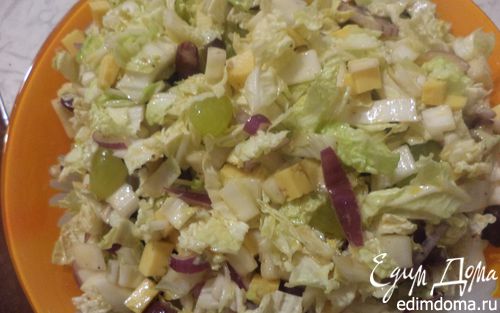 Рецепт Салат из пекинской капусты, винограда и сыра