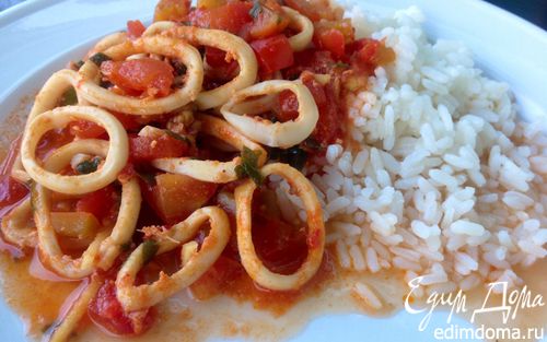 Рецепт Кальмары со свежим имбирем в томатах