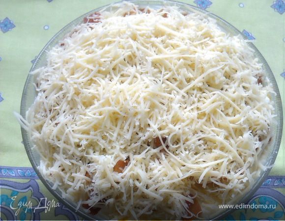 Слоеный салат с крабовыми палочками и помидорами: рецепт с фото