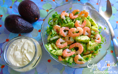 Рецепт Летний зеленый салат с креветками