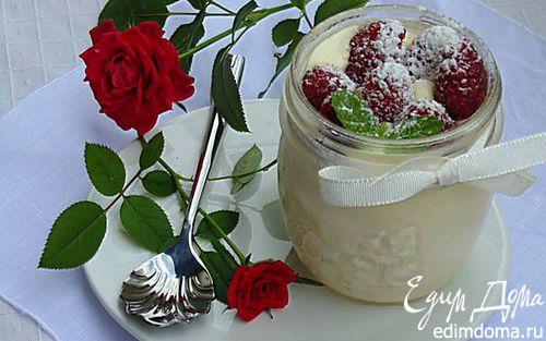Рецепт Крем-мусс из белого шоколада "Роза-малина"