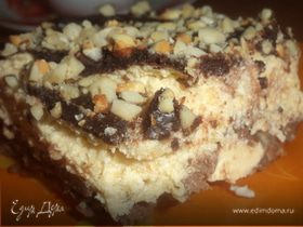 Арахисовый десерт с карамельным кремом и шоколадной глазурью (без выпечки)