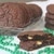 Шоколадное печенье с белыми и тёмными шоколадными каплями