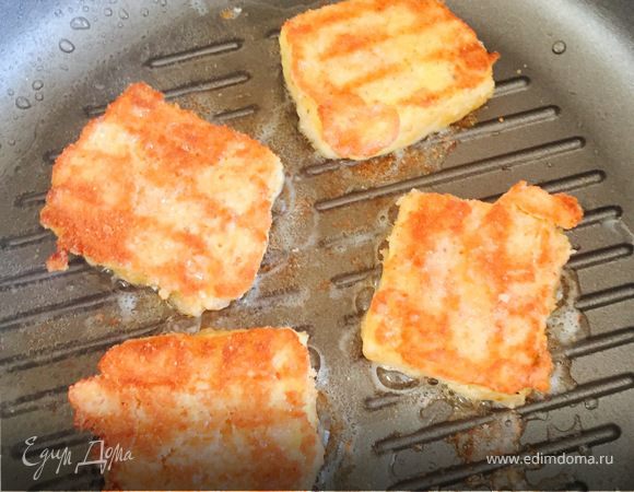 Как вкусно пожарить сыр на сковороде - пошаговый рецепт