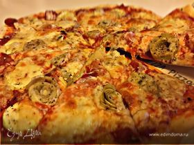 Пицца «Маргарита» с артишоком и кабачком