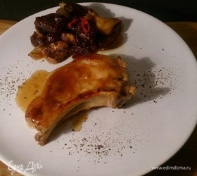 Свиная корейка с яблочно-инжирным чатни