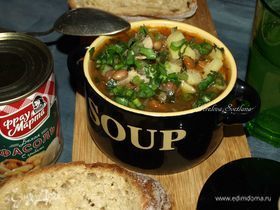 Овощной суп с фасолью и грибами