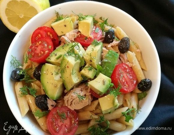 Салат с тунцом и авокадо, пошаговый рецепт на ккал, фото, ингредиенты - Магуро