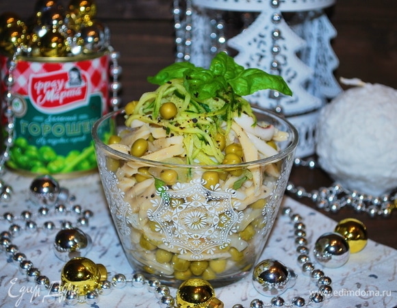 Салат из кальмаров и зеленого горошка - 5 пошаговых фото в рецепте