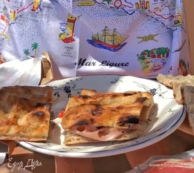 Бутерброд «Портофино» с мортаделлой и соусом песто