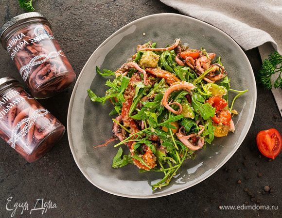 Вкусные салаты с кальмарами — интересные рецепты от шеф- поваров